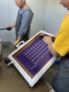 The Process Flow of Screen Printing - Golden Brand