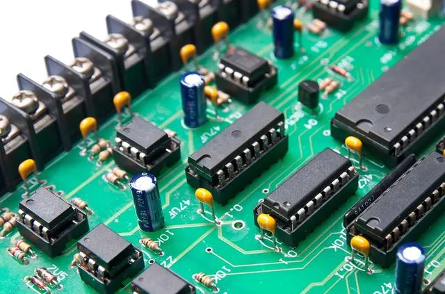 Classification and application of automotive PCBs - LSTPCB