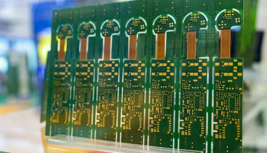 Введение в процесс укладки печатных плат — LSTPCB