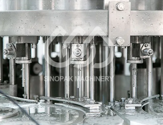 DXGF8-8-3 PET Glass Bottle Carbonated Soft Drinks Beer Filling Machine Machine To Make Carbonated Soft Drinks 3