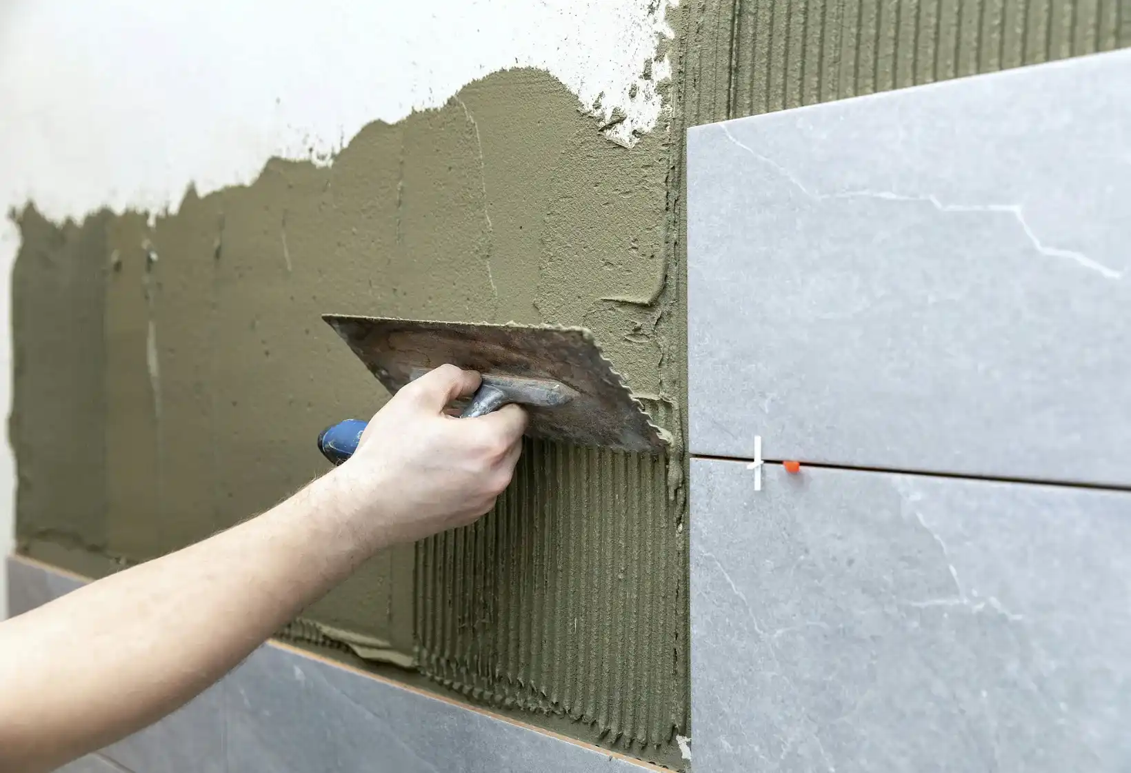 HPMC-in-Tile-Adhesive