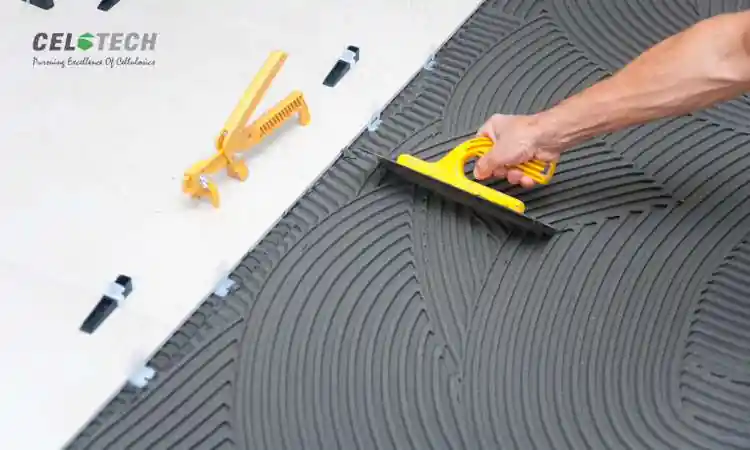 Anwendung von Fliesenklebern